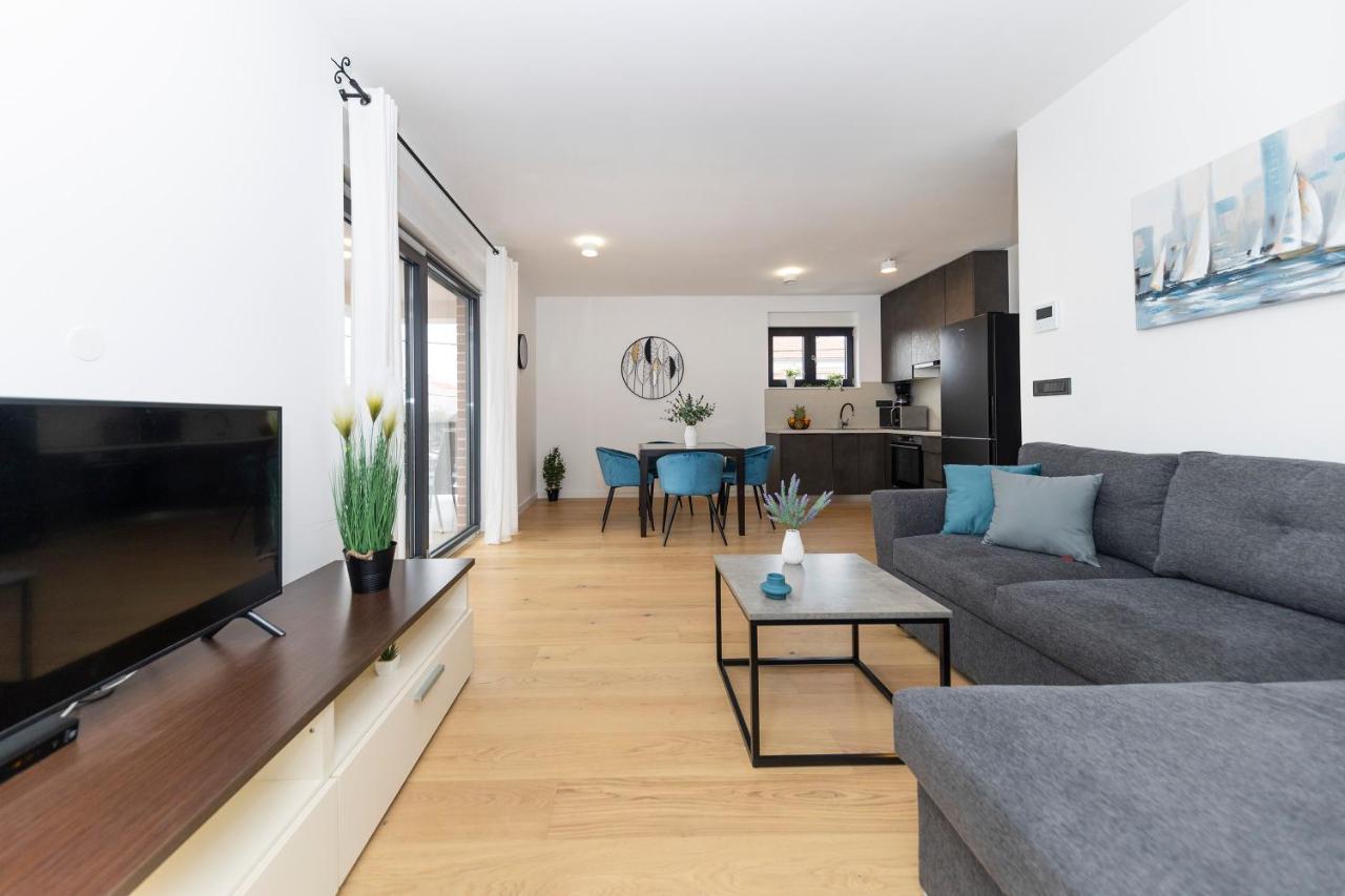 Apartment Marianne , Parking Free , 2 Bedroom & 2 Bathroom , Modern & Cozy Zadar Exterior foto